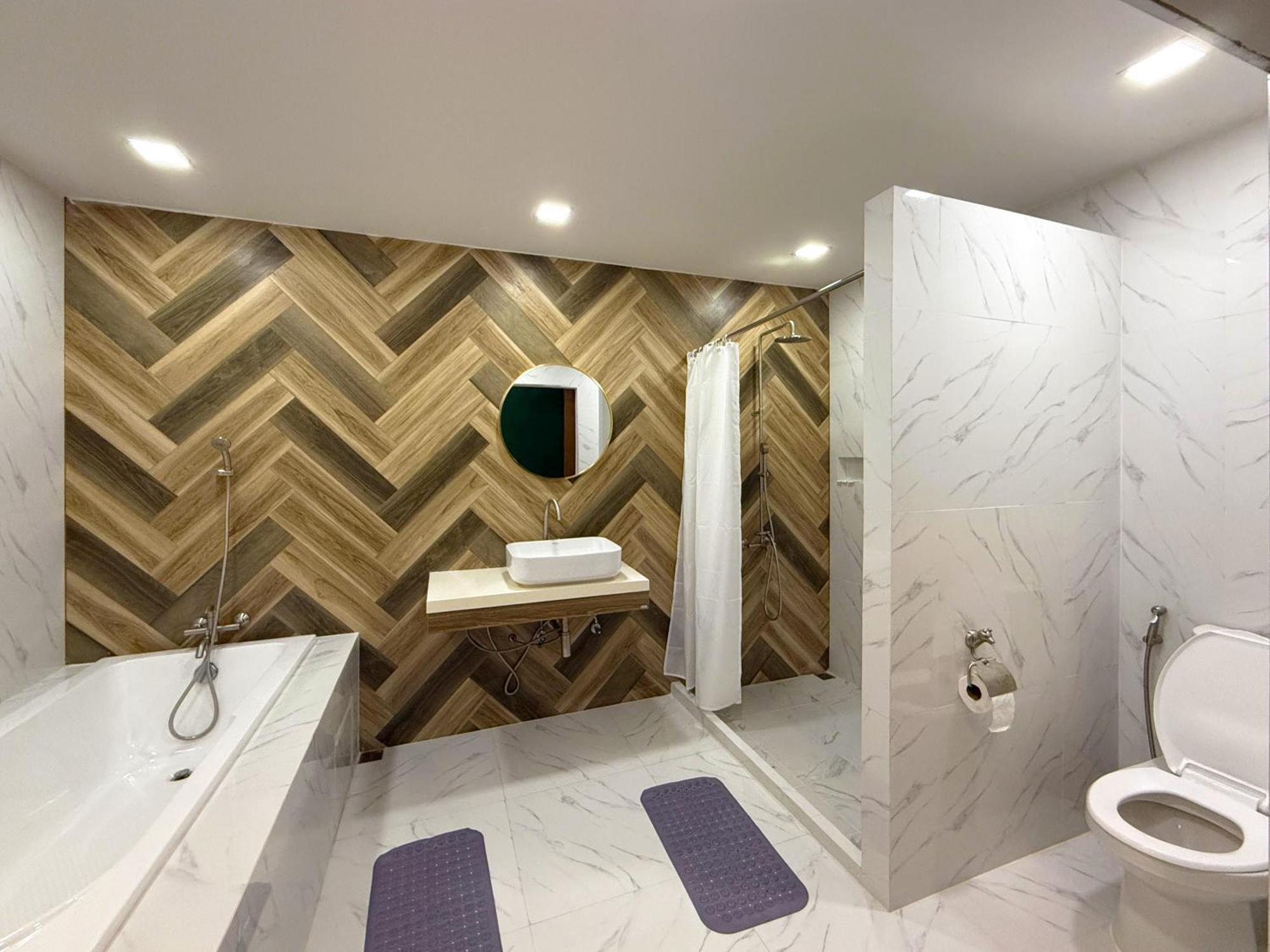 סוראט תאני Plernpetch Hotel מראה חיצוני תמונה